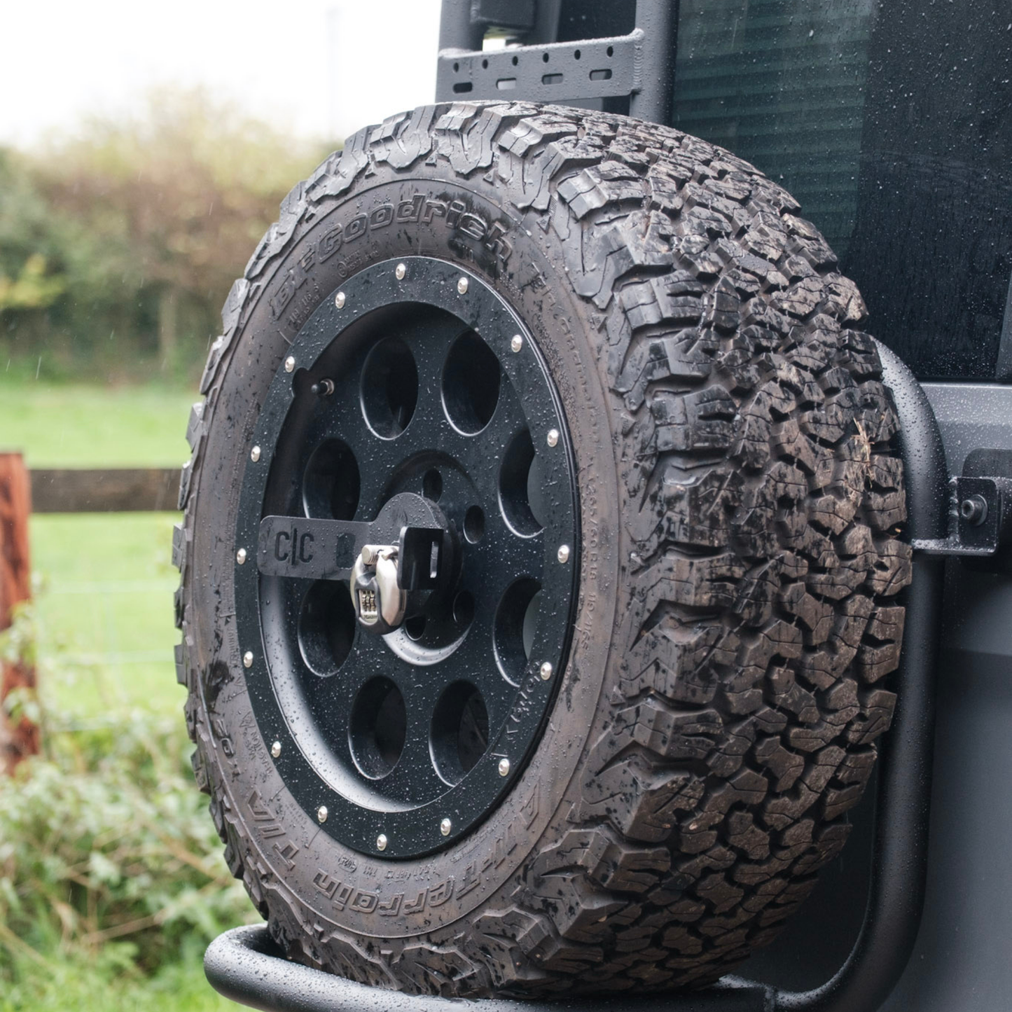 'The Mountaineer' Wheel Carrier and Ladder Combo - VW High Roof Crafter / MAN TGE (2018-Present)