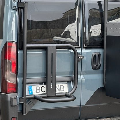 'The Hitchhiker' Fiat Ducato / Citroen Relay / Peugeot Boxer Wheel Carrier (2014 - Present)